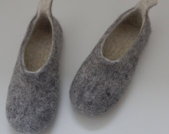 Slippers Felted Wool Slippers. Handmade in SCOTLAND, Edinburgh. Made by Feltingstudio. 100% Wool