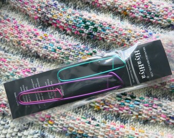 HiyaHiya Stitch Holder Set / Aluminium Stitch Holder / knitters gift / knitting tool / knitting notions / Multiple sizes /