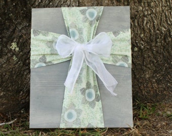 Fabric Cross/Cross/ Fabric Cross on Wood Plaque/Floral Fabric Cross/ Cross Wall Hanging