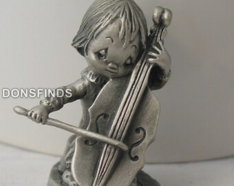 Hallmark - Betsey Clark - pewter