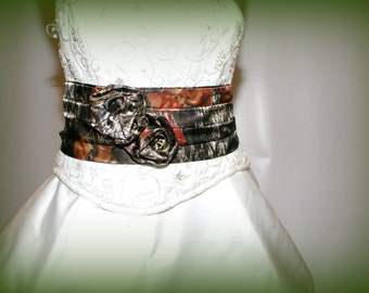 Satin Camoflage Roses and Rosettes