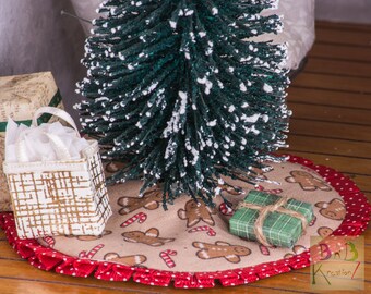 Miniature Tree Skirt Gingerbread Red Dollhouse 112 Scale Miniature Tree Skirt Gingerbread Red Dollhouse 112 Scale