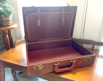 Vintage Red Hard Shell Briefcase Suitcase, Tulane Luggage of New York, Snap Latch, Filing Organizers, Lawyer Business