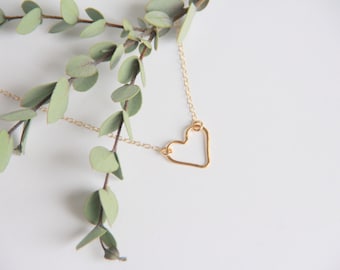 Gold Heart Necklace, Valentines Gift, Heart Necklace, Gift for her, 14kt Gold filled Necklace, Gold Necklace, Bridesmaid Gift