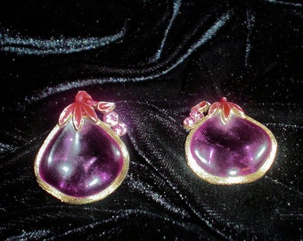 Vintage Lisner Purple & Pink Flower Petal Clip Earrings