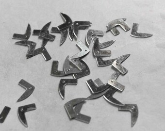 100 Silver color/Unusual shape sequins /Metallic Line texture/ KBIS744