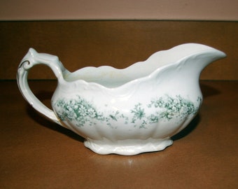 Antique Gravy Boat, Buffalo Pottery, Lamare, Semi Vitreous, 1908 to 1918