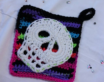 Crochet Skull Pot Holders. Set of two. Made by Bead Gs on