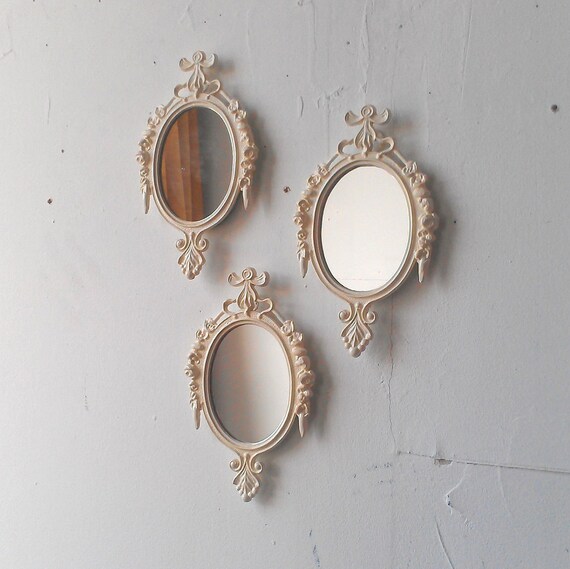 Oval Wall Mirror Set in Glossy Vintage White Small Decorative