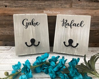 Kids hooks for wall, Custom hooks, Coat hooks, Personalized coat hanger, Personalized coat hooks for kids, Personalized name hooks, SET OF 2