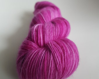 Skein of Merino Single - Fingering - color ephemeral India