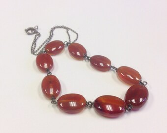 Vintage, Art Deco, silver and carnelian gemstone necklace.