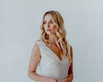 White Lace wedding dress - Sierra