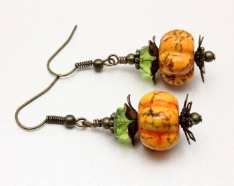 Pumpkin Earrings, Pumpkin Magnesite, Vintage Look, Woodland, Halloween Earrings, Orange Pumpkins, Fall Earrings
