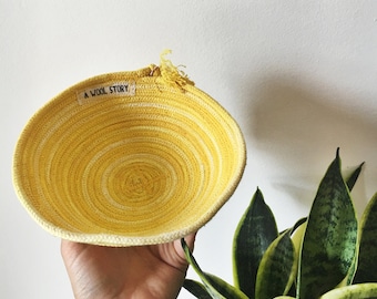 small turmeric dyed rope bowl // hand dyed with organic turmeric // 100% cotton