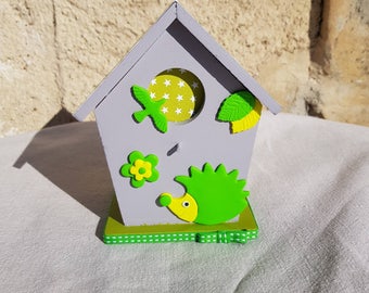 birdhouse piggy bank with Hedgehog (ref TC009)