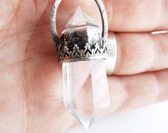 Clear Quartz crystal necklace - Quartz crystal Jewelry - Crystal necklace - Healing Crystal - Quartz crystal Point Mother Day Gift