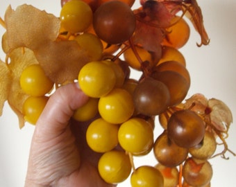 2 clusters of vintage plastic grapes