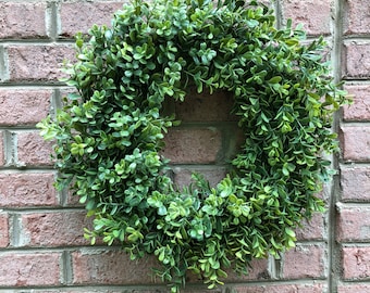 SALE/Farmhouse Wreath, Boxwood wreath, Green wreath, Green leaf wreath,Housewarming gift, Fixer upper wreath, Bride gift. 22"
