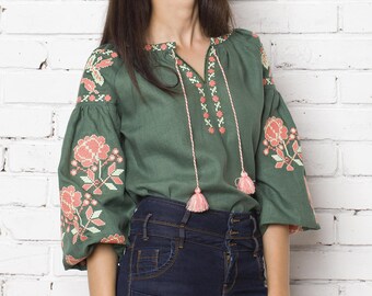Vyshyvanka embroidered blouse. Ukrainian vyshyvanka, mexican blouse, Bohemian style, ethno top. Free Shipping