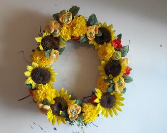 Cheerful Sunflower Wreath 18" Diameter