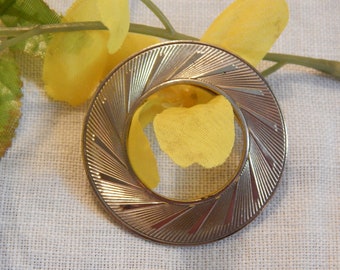 Vintage LIEBA USA scarf clip, silver tone jewelry, silver scarf clip, circle motif, gift for her, mom, grandmother, useful jewelry, brooch