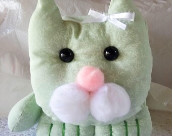 Kitten tissue box cover