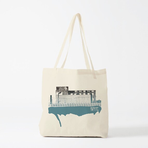 New York's Walls tote bag, graphic canvas bag, gift for husband, gift for boyfriend, novelty gift for coworker, urban art, graffiti bag.