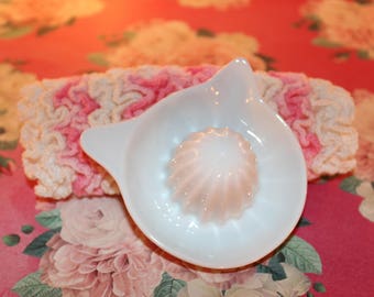 Vintage porcelain Lemon Reamer