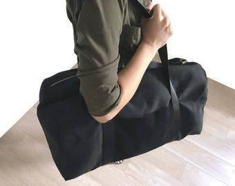 Canvas Weekender Bag. Canvas Traveller Bag. Travel Bag. Duffel Bag. Overnight Bag. Gym Bag. Sports Bag. Luggage