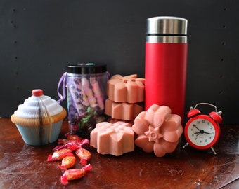 Old SOAP: raspberry and bitter almond EO