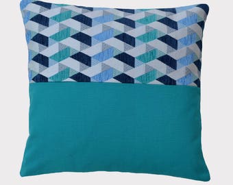Blue decorative pillow, geometric 40 x 40