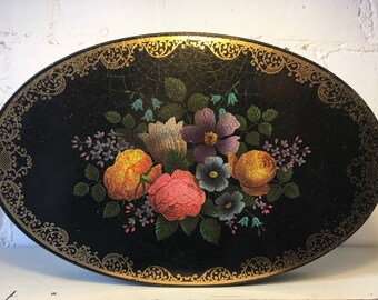 Vintage Reproduction Bisciut Tin