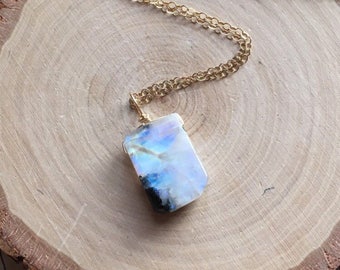 Rainbow Moonstone Necklace - Moonstone Necklace Silver - Moonstone Necklace Gold - Moonstone Jewelry - Crystal Necklace - June Birthstone