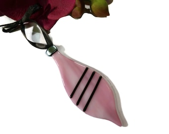 Diva Christmas Ornament, Fused Glass, Retro, Old Fashioned, Pink, Black, Sun Catcher, Oblong