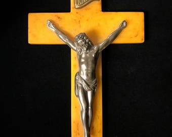 Vintage Bakelite Crucifix