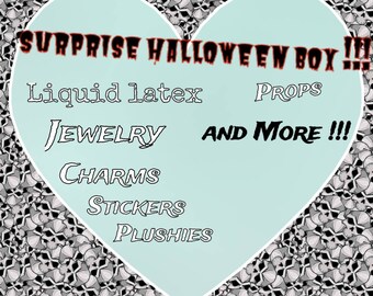 Surprise Halloween Box !!!