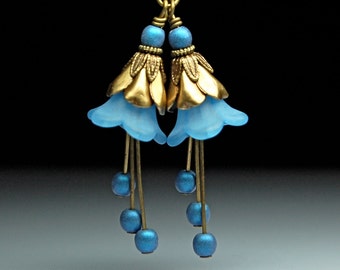 Bead Dangles - Pair - Vintage Style - Blue Lucite Flowers - Antiqued Brass - BL230