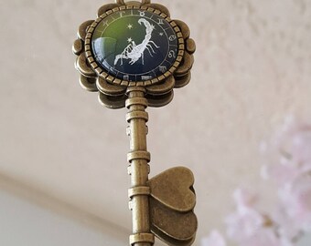 Keychain of bronze with constellation, Valentine
