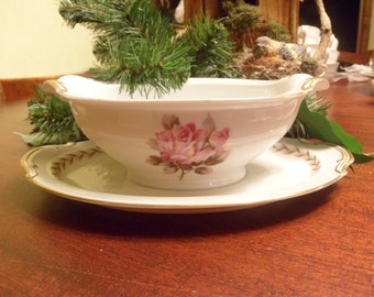Noritake China, Rosemont Pattern, Gravy Boat, 7 1/2 Inches