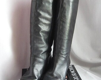 Vintage Black Leather Slouch Boots / Size 7 .5 M Eu 38 Uk 5 / Pixie Pirate Wide Leg Flat Cuff / 1990s Made Brazil