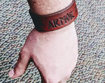 Leather bracelet, leather cuff,Leather brace, leather geuntlet,leather goods,hand made leather cuff,