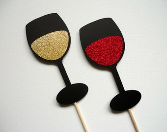 Glitter Wine Glass Photo Booth Props . Wine Photo Booth Props . Wine Glasses . White Wine . Red Wine . Cocktails . Set of 2