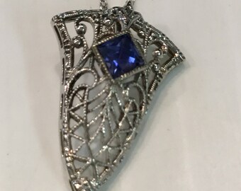 Vintage Art Deco 10k White Gold Simulated Sapphire Filigree Pendant on 18" Chain