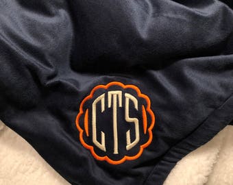 College colors blanket, Monogrammed sherpa throw, gift for graduate, personalized throw blanket, christmas gift idea
