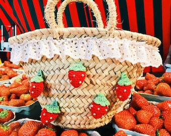 Ibiza-Basket, small, with strawberries