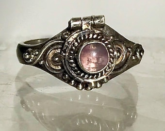 Vintage Sterling Silver Amethyst Poison Ring Secret Compartment Prayer February Birthstone Size 5.5