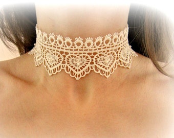 Hearts lace necklace, ivory lace choker, embroidered lace choker necklace, white lace necklace, bridal necklace, wedding jewelry