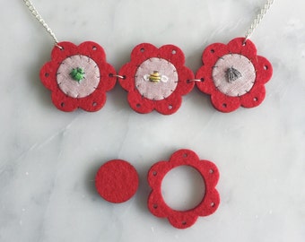Miniature embroidery frames - Pack of 3 x flower shape hoops - 1.5" inches in diameter - The world's smallest!