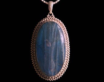Labradorite Silver Pendant